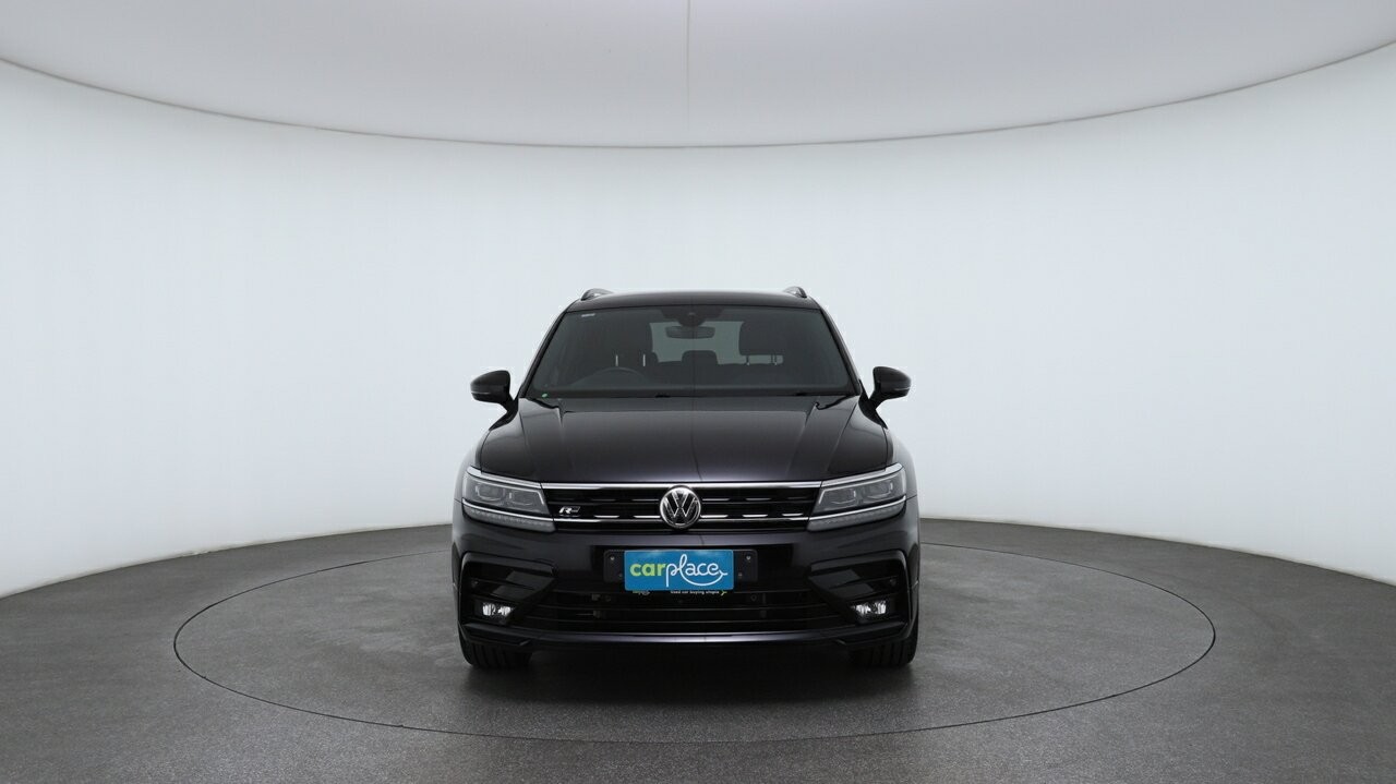 Volkswagen Tiguan image 2