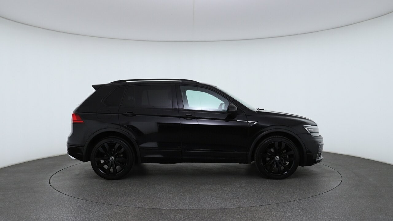 Volkswagen Tiguan image 3