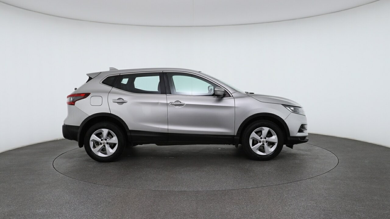 Nissan Qashqai image 3