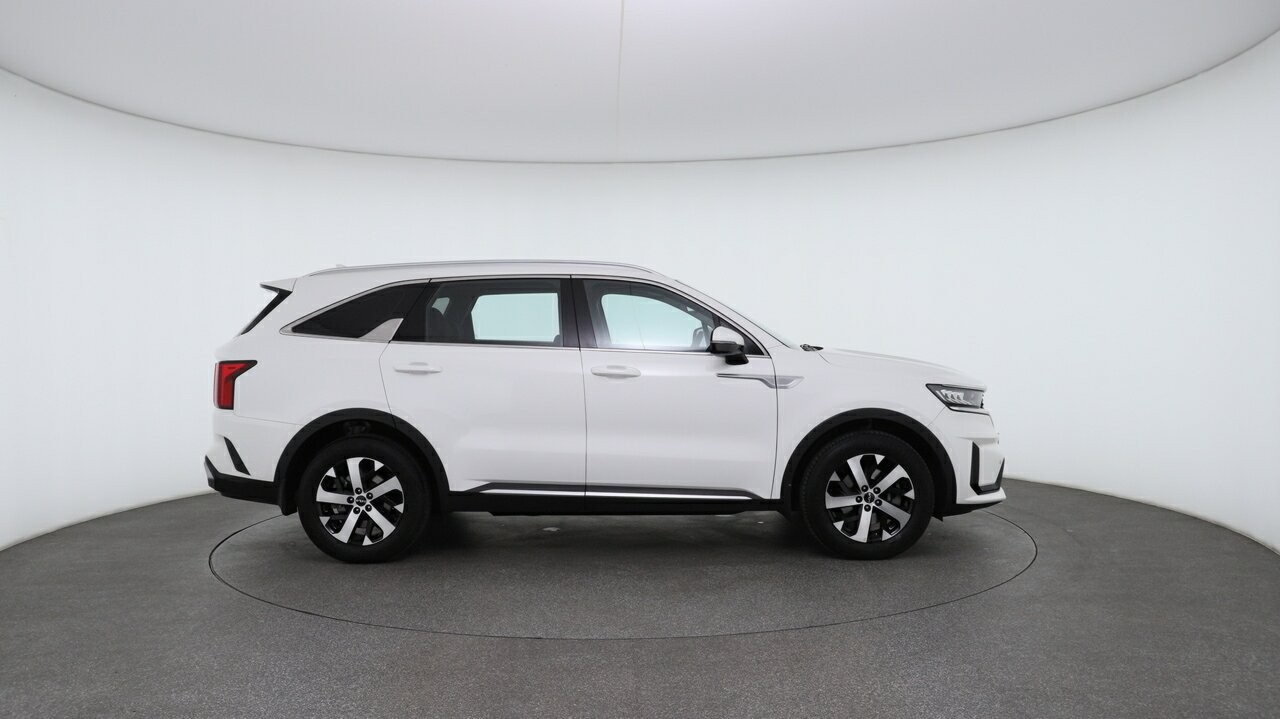 Kia Sorento image 3