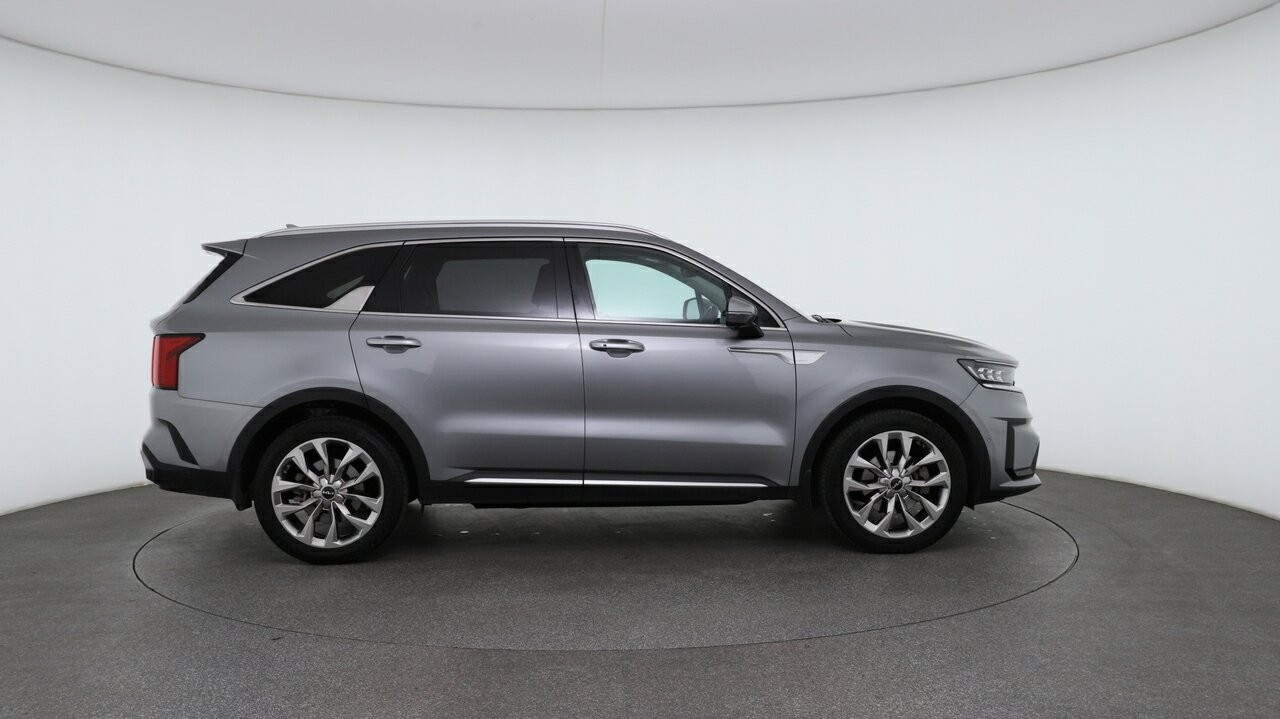 Kia Sorento image 3