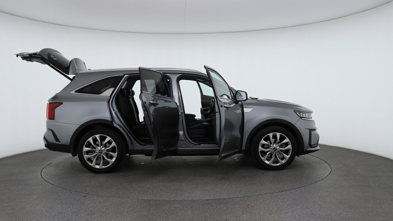 Kia Sorento image 4