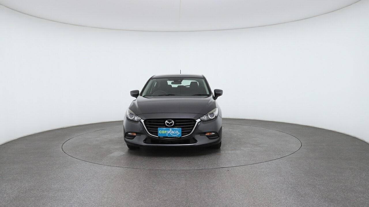 Mazda 3 image 2