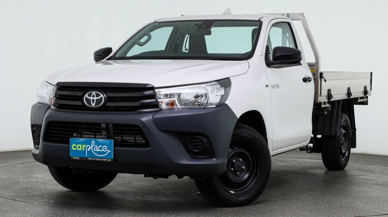 Toyota Hilux image 1