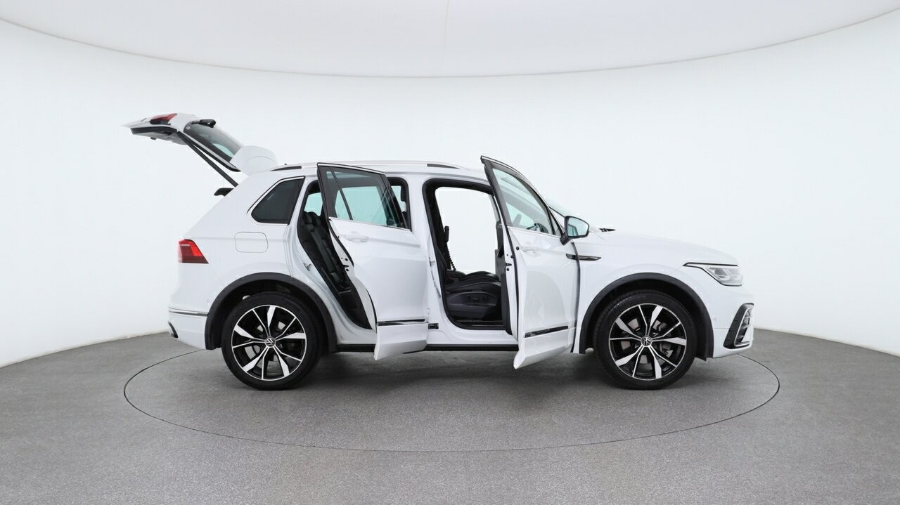 Volkswagen Tiguan image 4