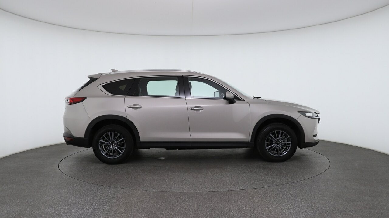 Mazda Cx-8 image 3