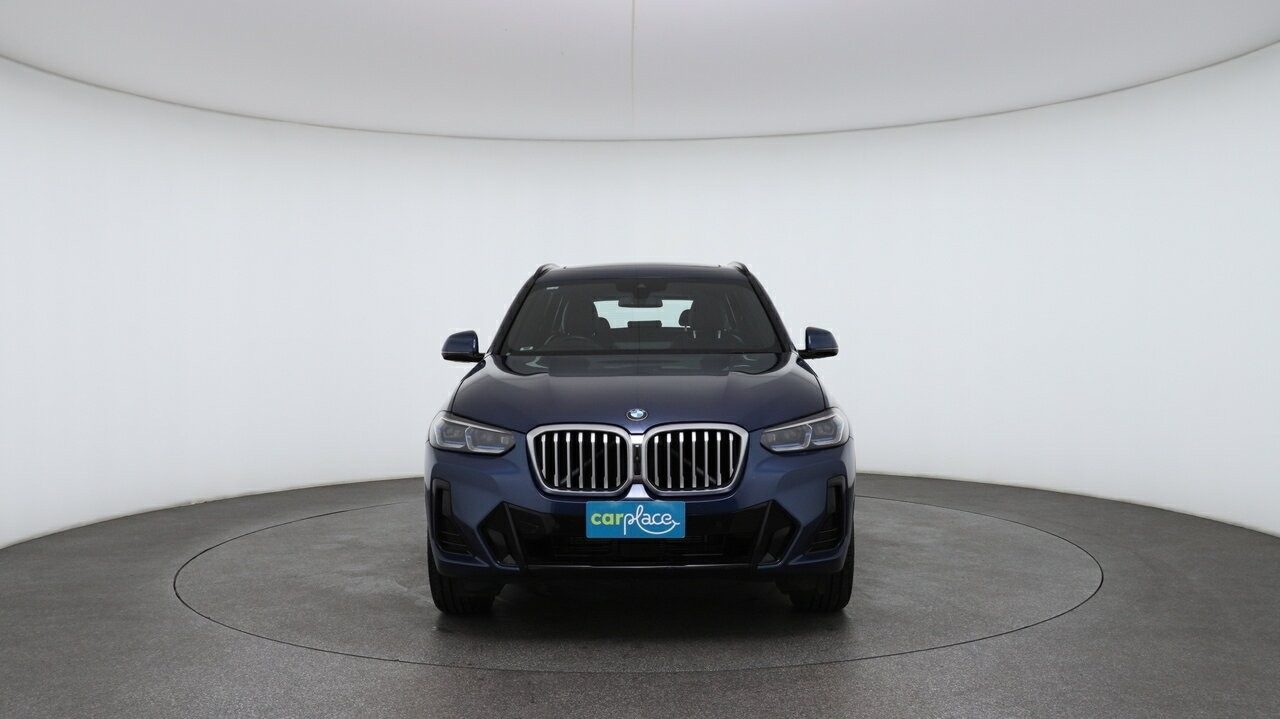 BMW X3 image 2