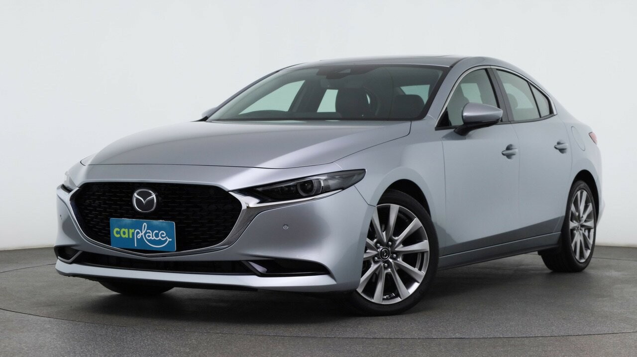 Mazda 3 image 1