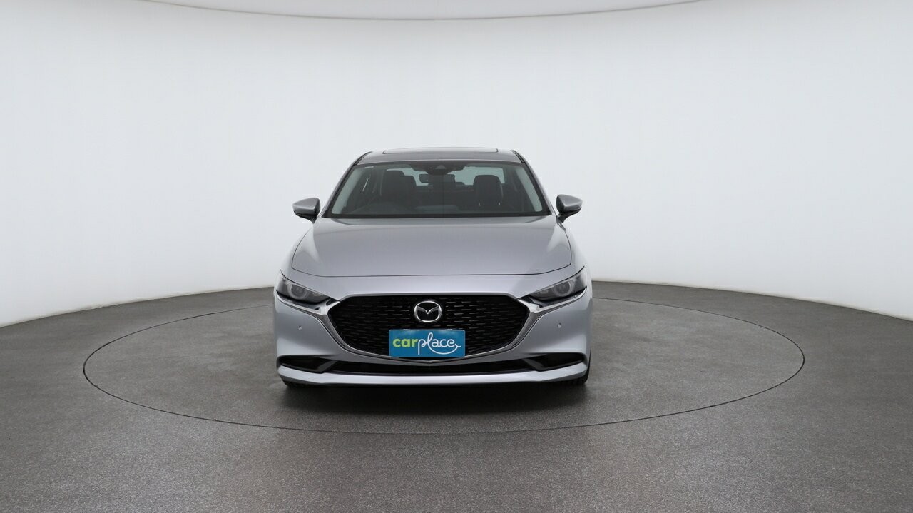 Mazda 3 image 2