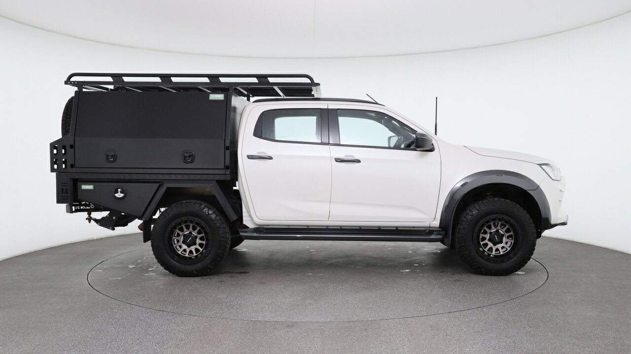 Isuzu D-max image 3