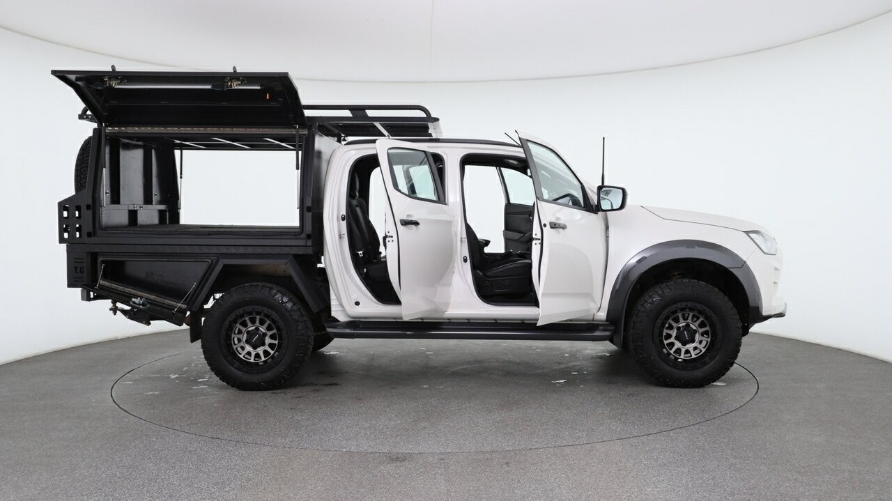 Isuzu D-max image 4