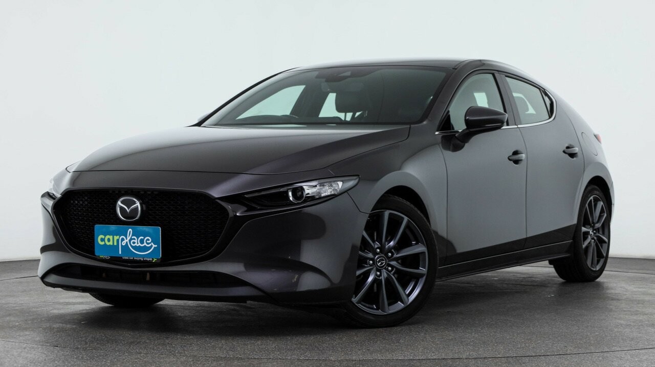 Mazda 3 image 1