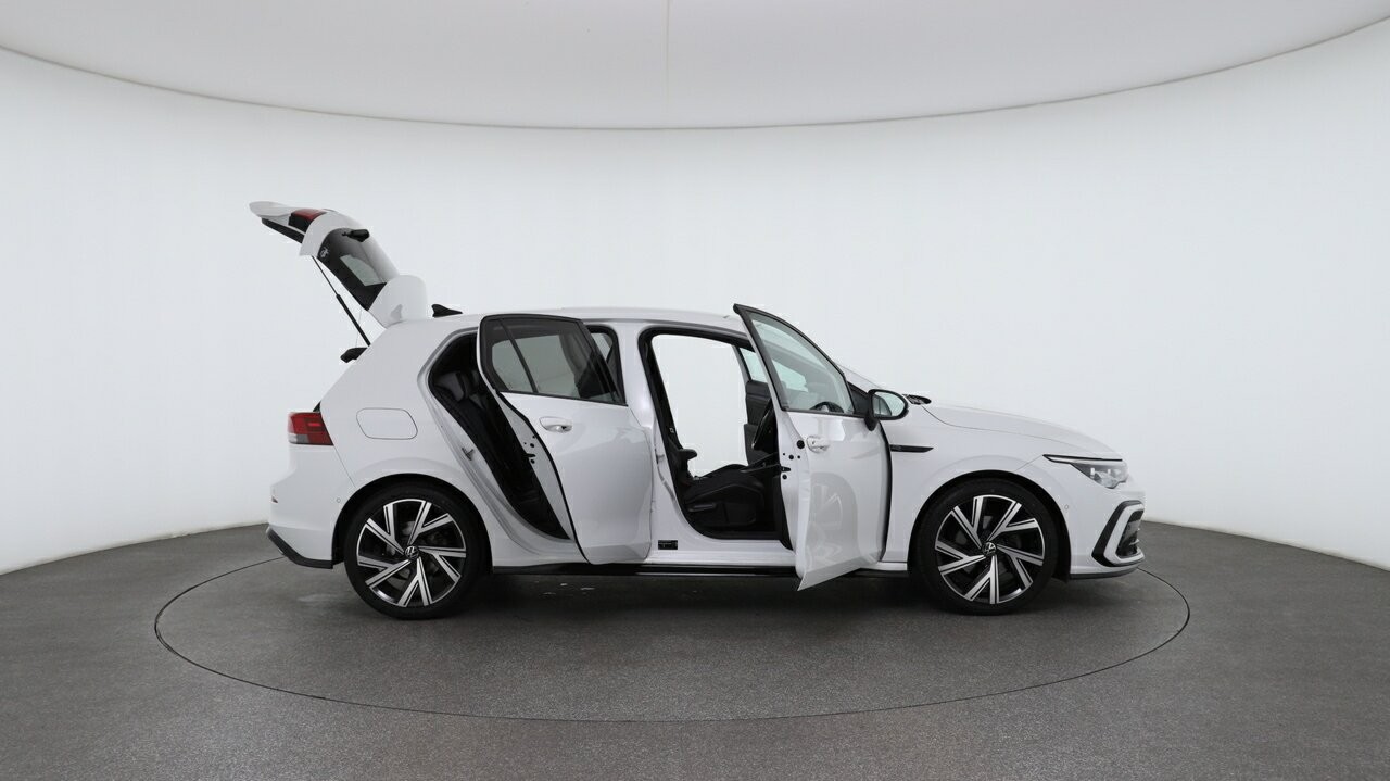 Volkswagen Golf image 4