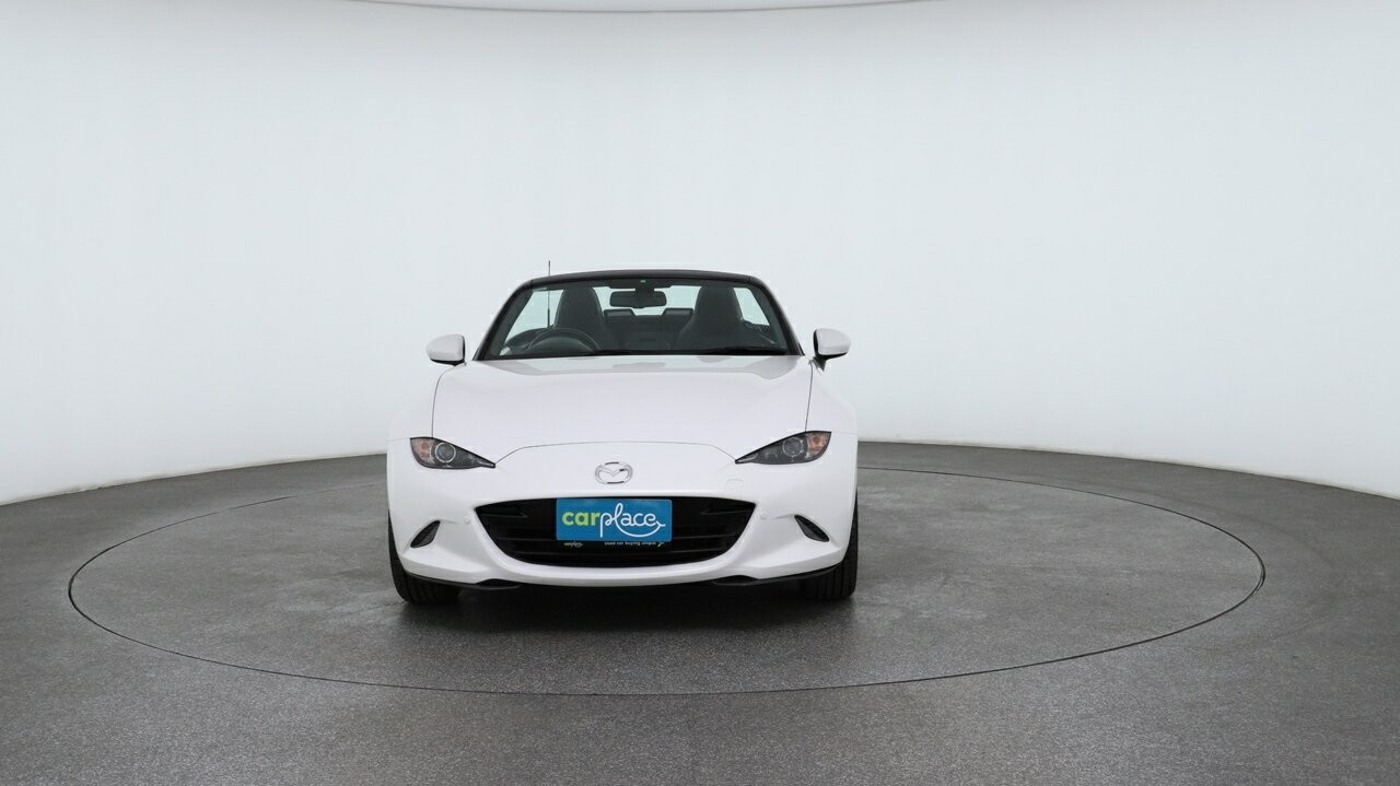 Mazda Mx-5 image 2