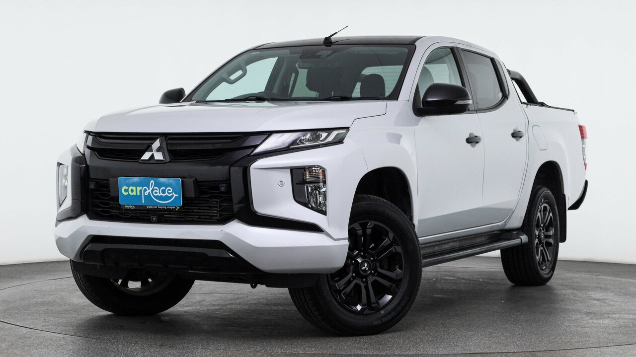 Mitsubishi Triton image 1