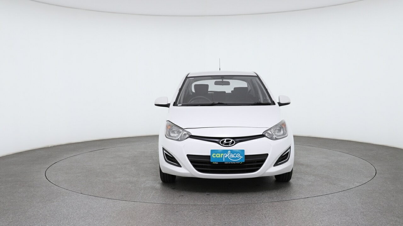 Hyundai I20 image 2