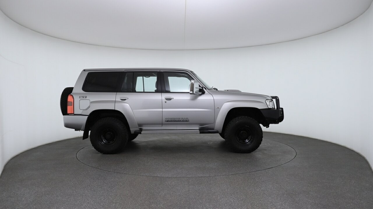 Nissan Patrol image 3