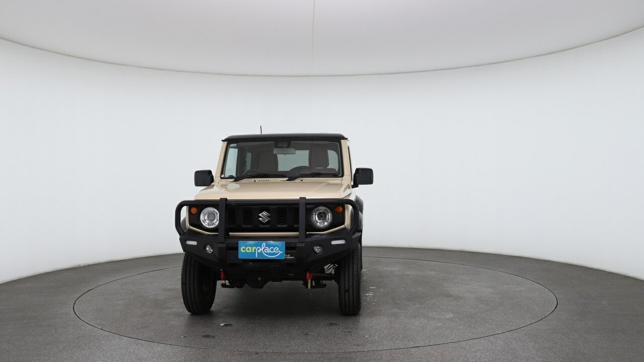 Suzuki Jimny image 2