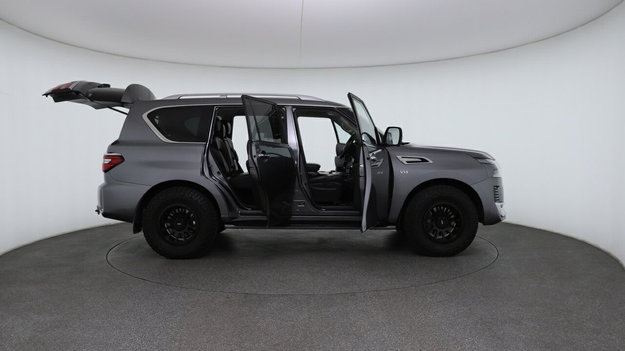 Nissan Patrol image 4