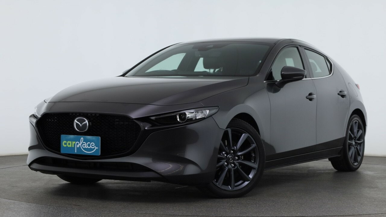 Mazda 3 image 1