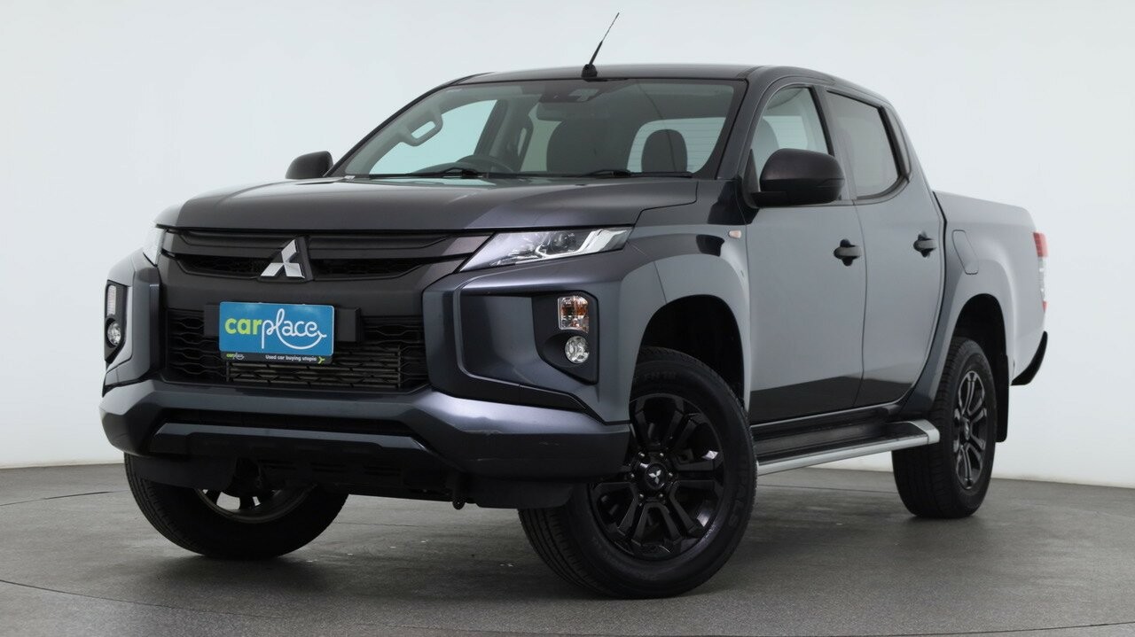 Mitsubishi Triton image 1