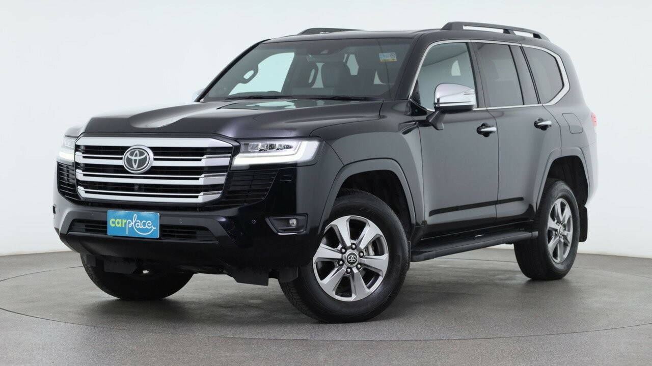 Toyota Landcruiser image 2