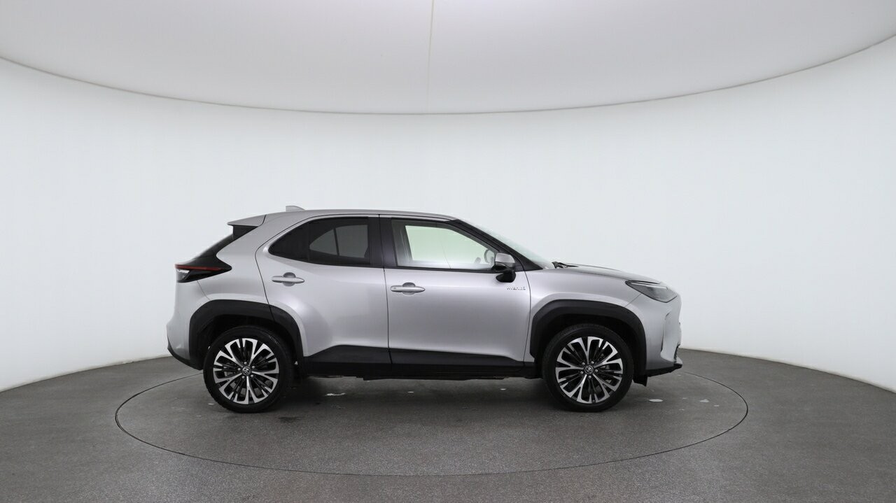 Toyota Yaris Cross image 3