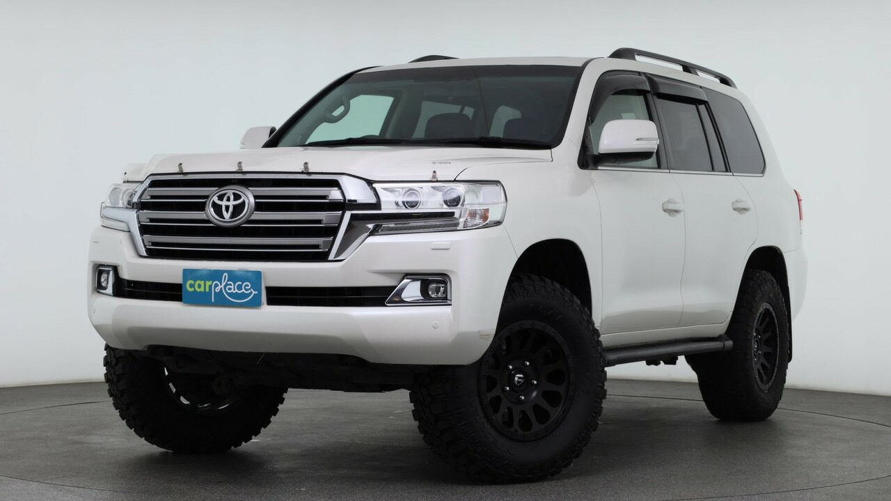 Toyota Landcruiser image 1
