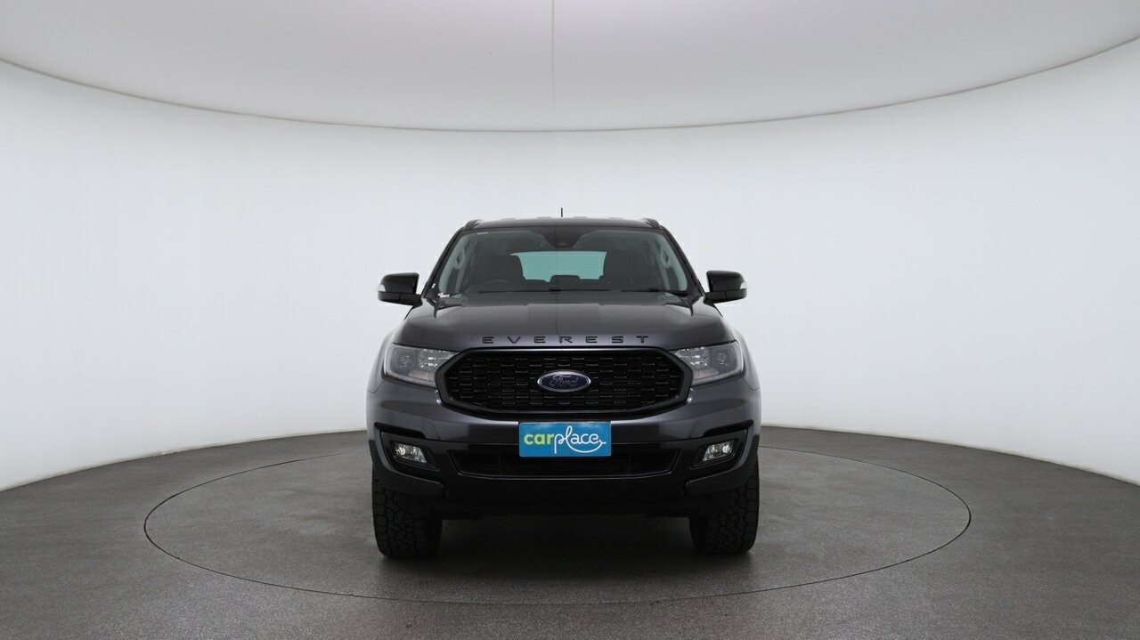 Ford Everest image 2