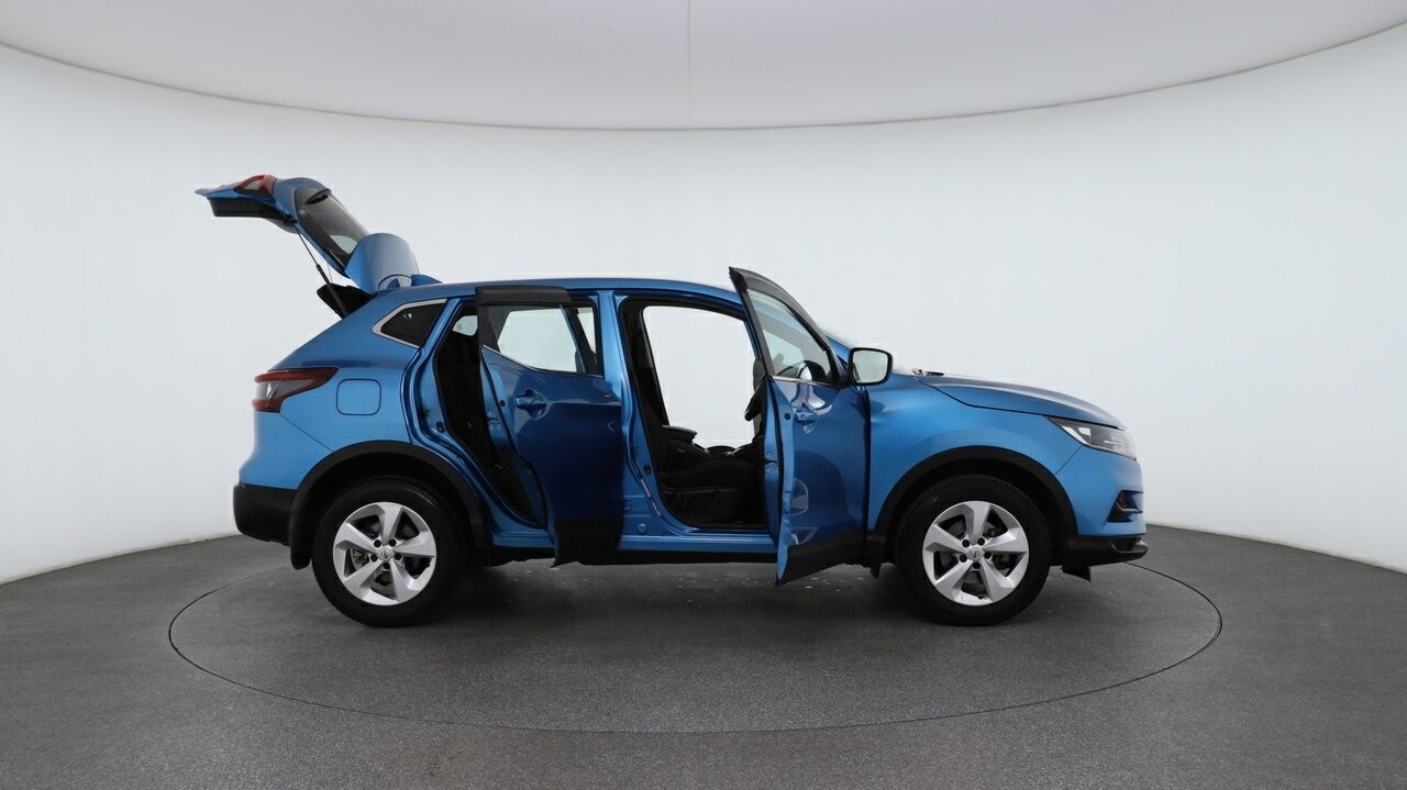 Nissan Qashqai image 4