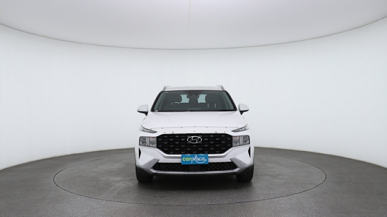 Hyundai Santa Fe image 2