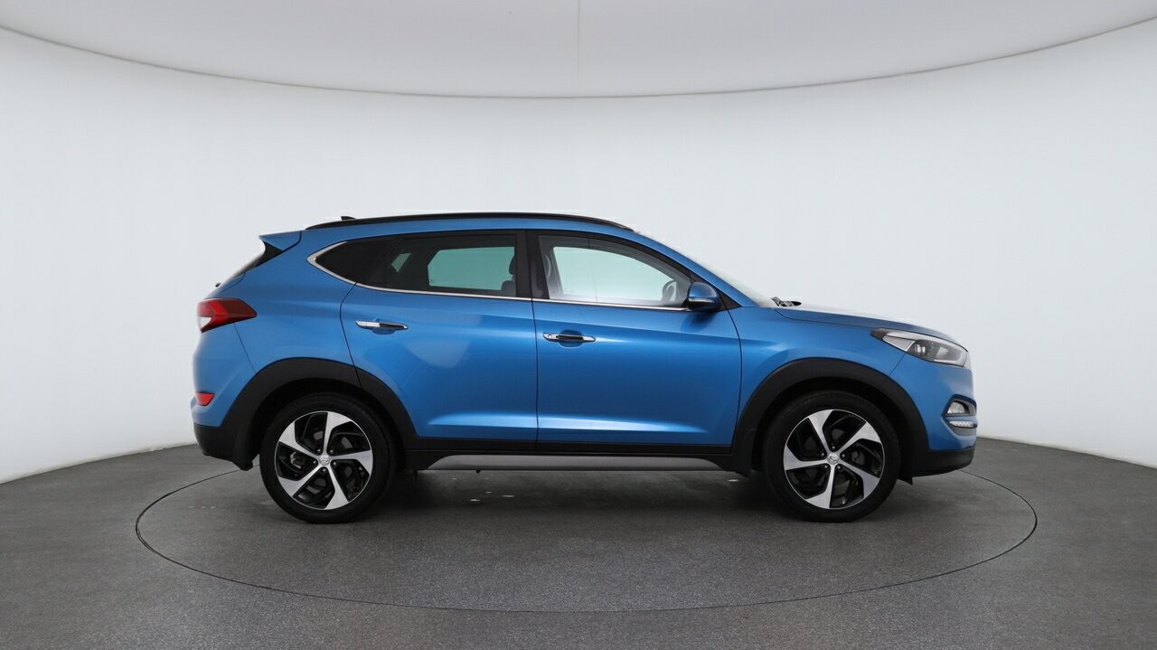 Hyundai Tucson image 3