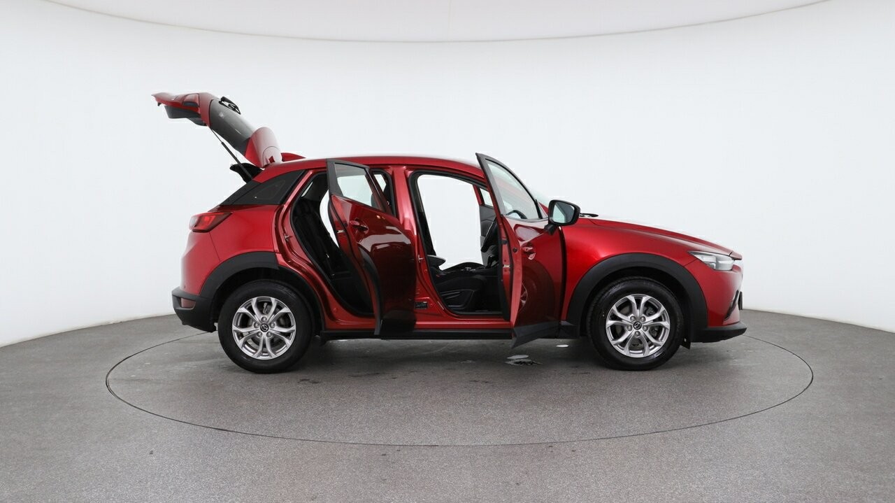 Mazda Cx-3 image 4