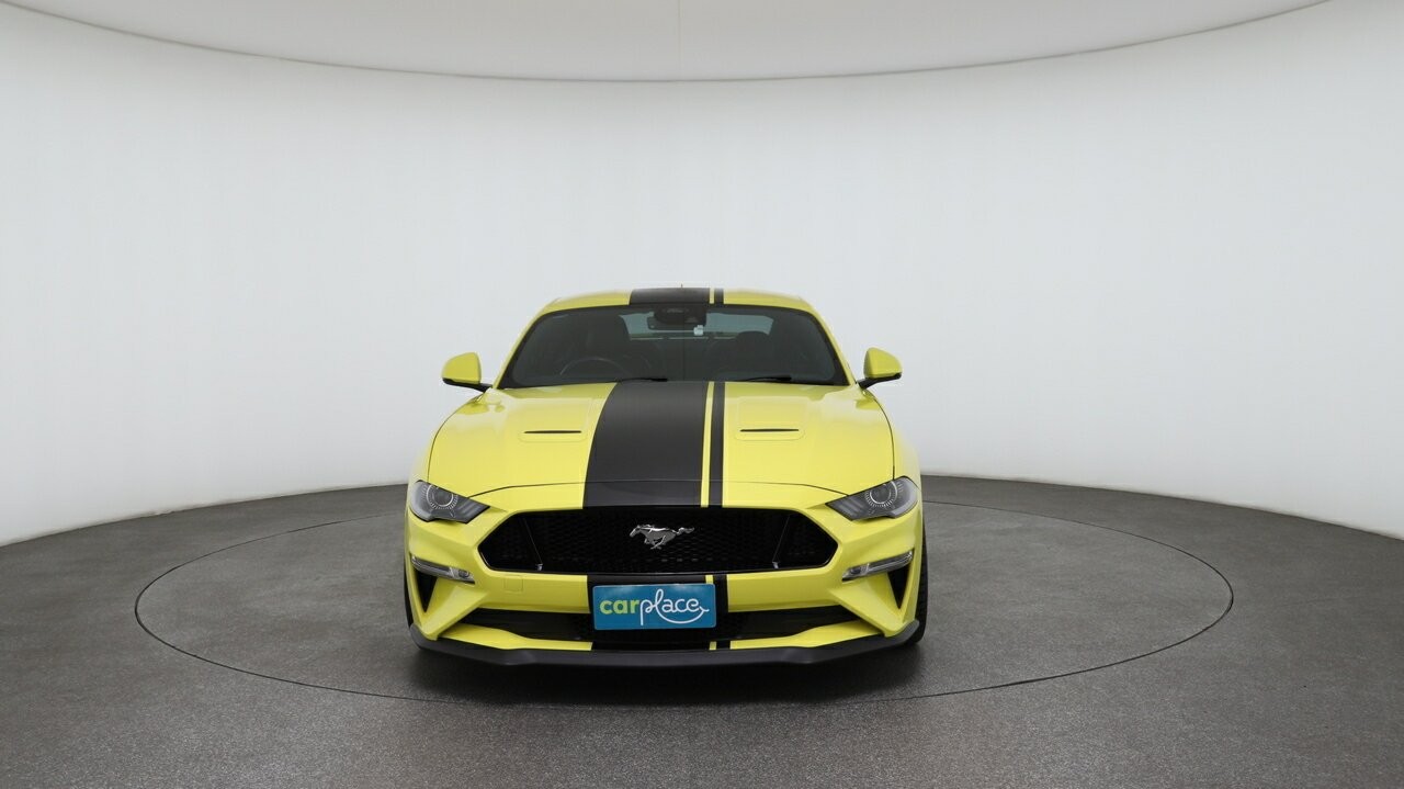 Ford Mustang image 2