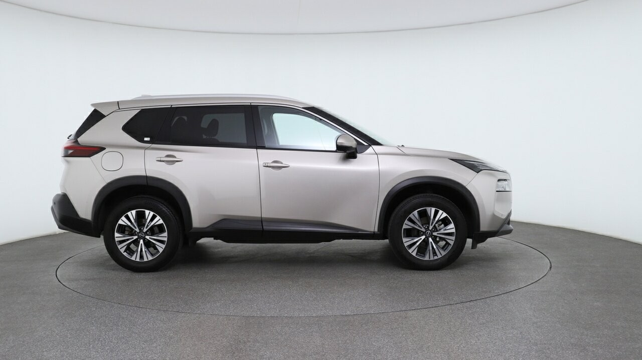 Nissan X-trail image 3