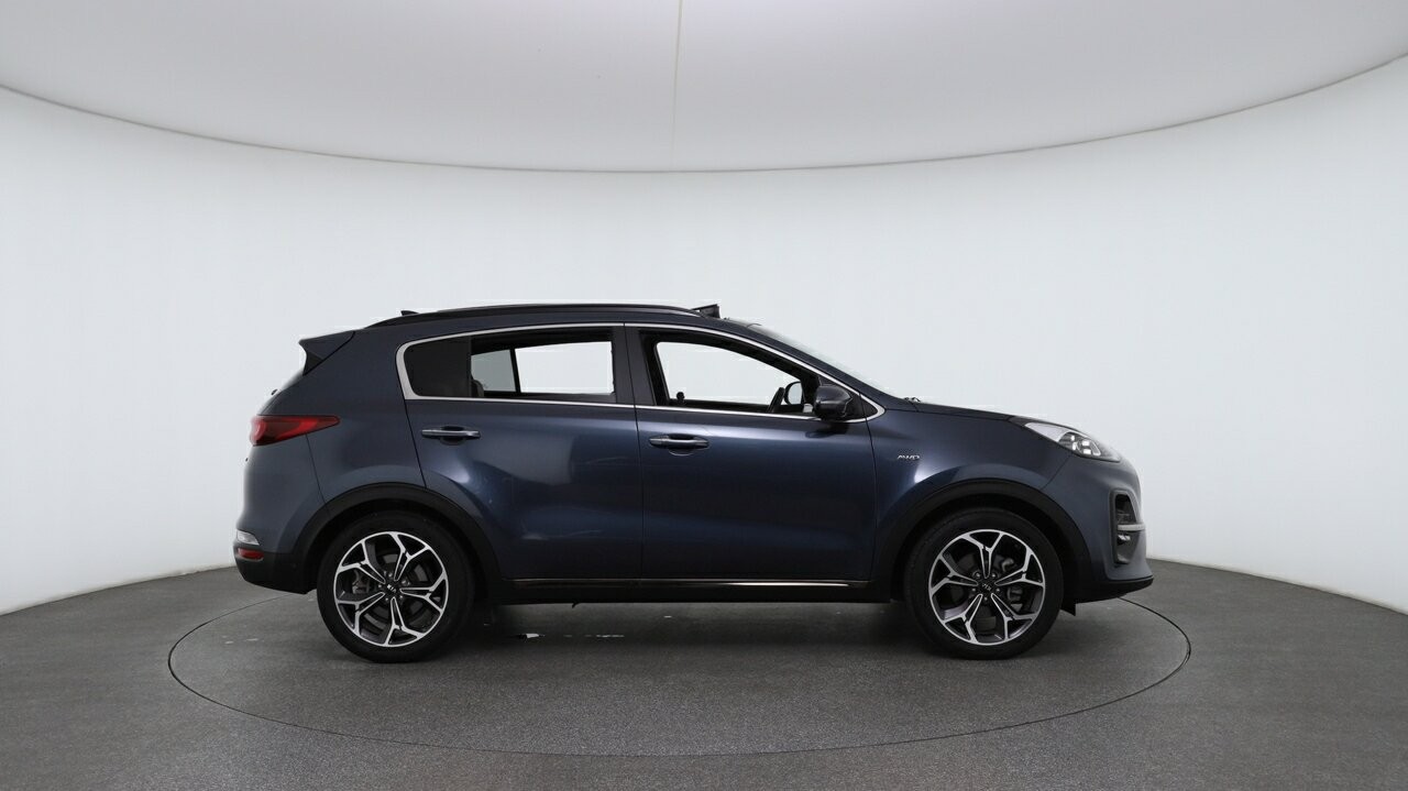 Kia Sportage image 3