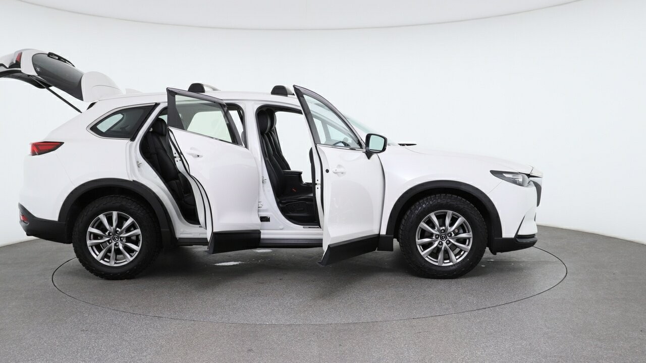 Mazda Cx-9 image 4