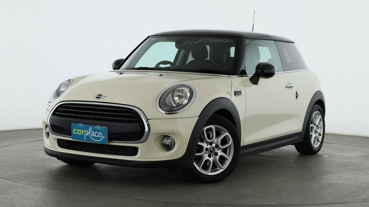 Mini Hatch image 1