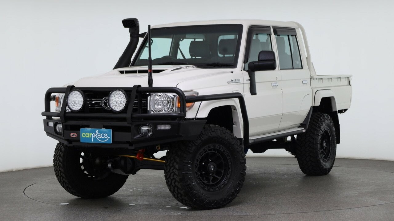Toyota Landcruiser image 1
