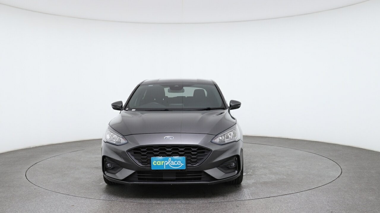 Ford Focus image 2