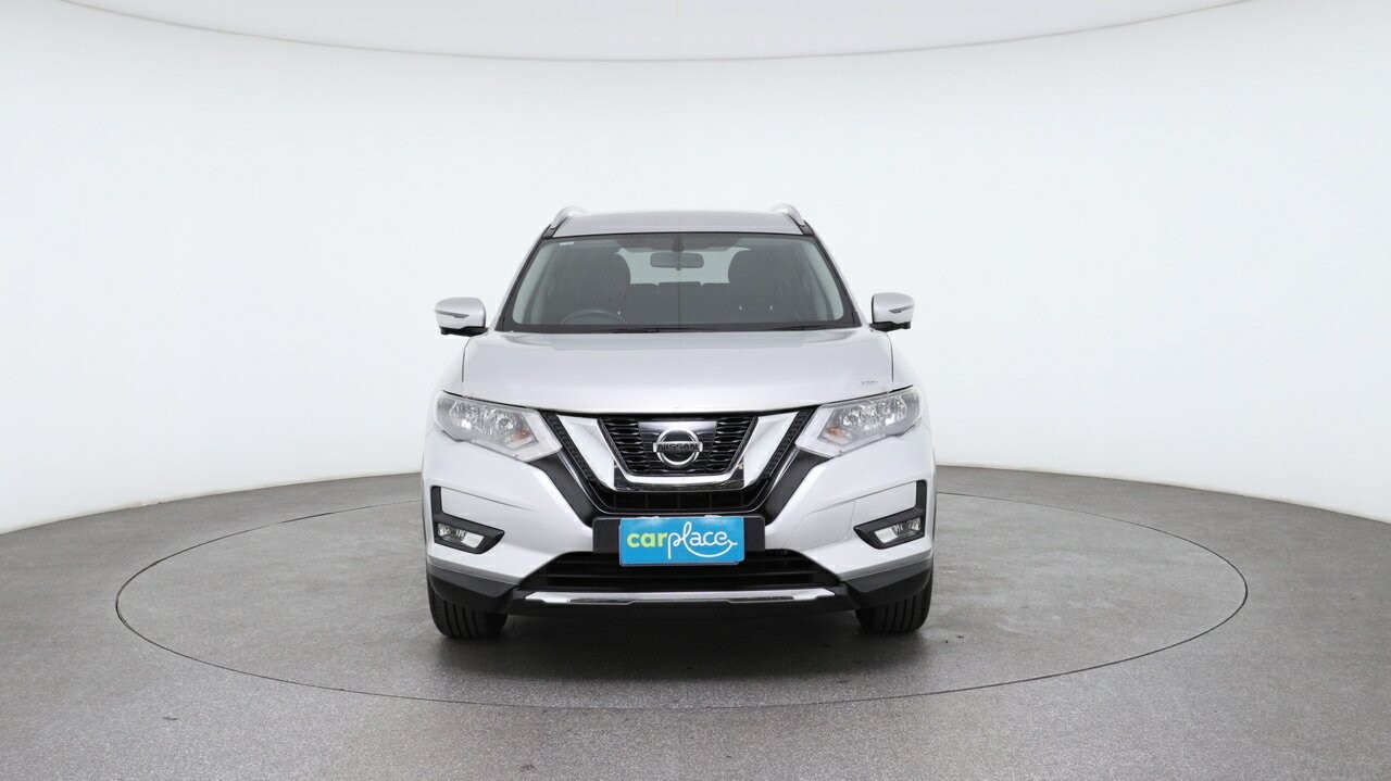 Nissan X-trail image 2
