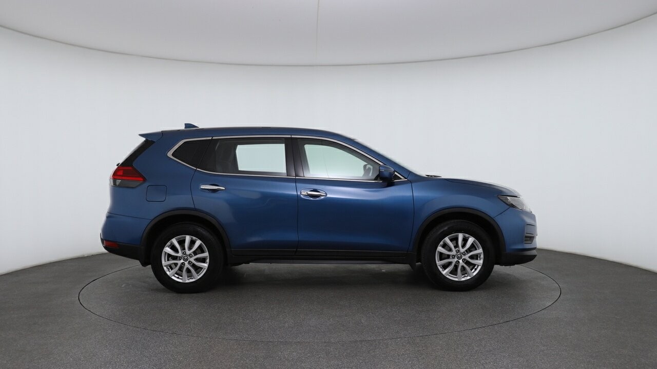 Nissan X-trail image 4