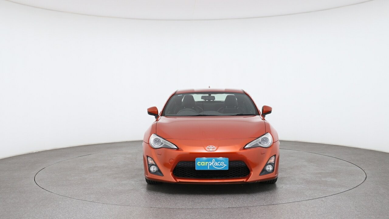 Toyota 86 image 2