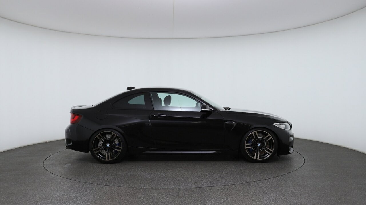 BMW M2 image 3