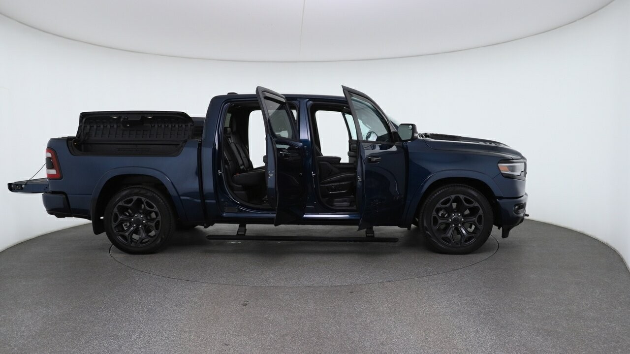 Ram 1500 image 4
