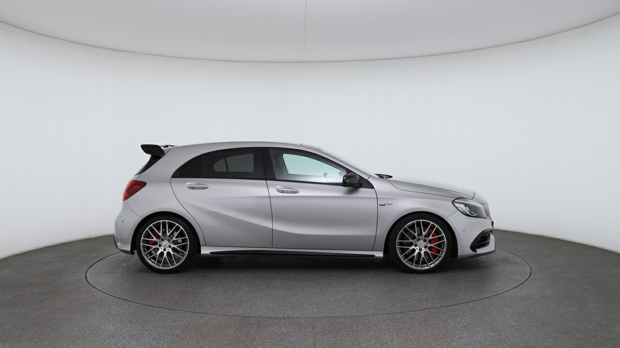 Mercedes Benz A-class image 4