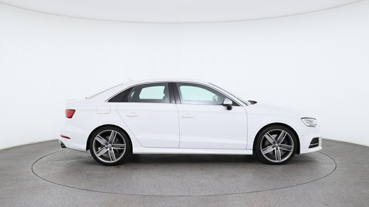 Audi S3 image 3