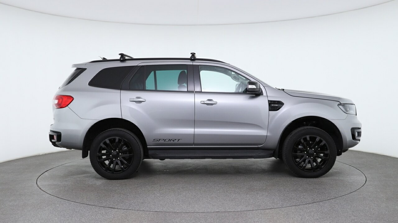 Ford Everest image 3