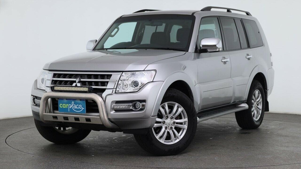 Mitsubishi Pajero image 1