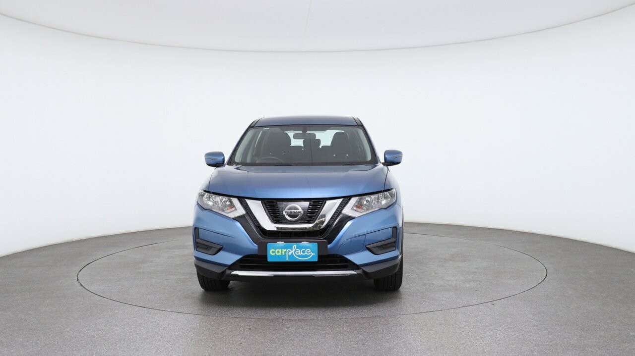 Nissan X-trail image 2